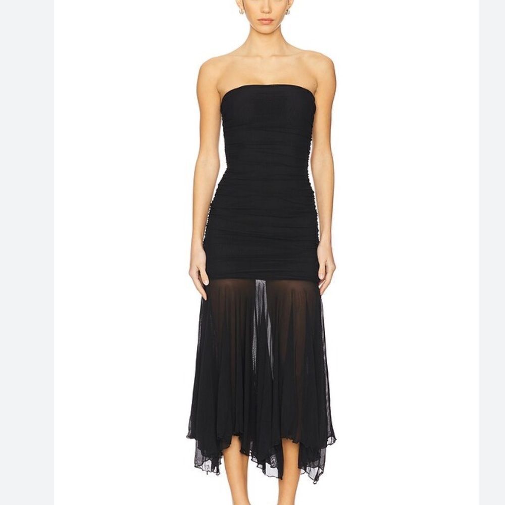Superdown Black Strapless Midi Dress
amaris mesh drop waist Revolve S